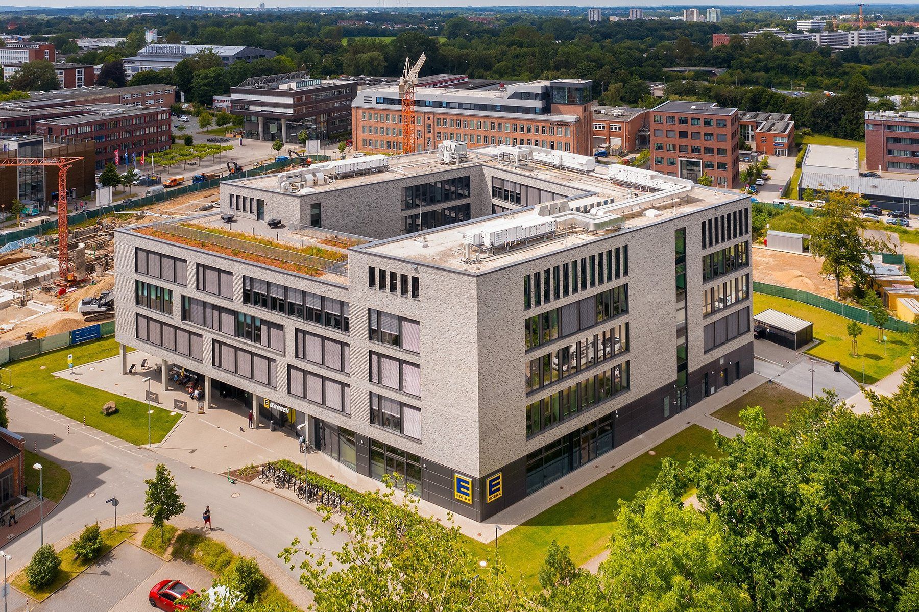 Das emmy-noether-haus im Wissenschaftspark Kiel von oben
